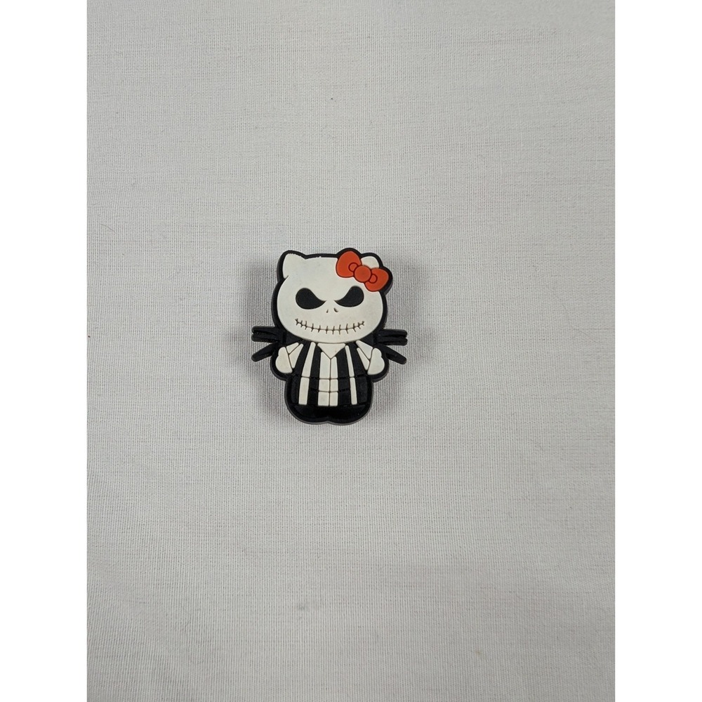 Hello Kitty Nightmare Before Christmas Jibbitz Show Charm